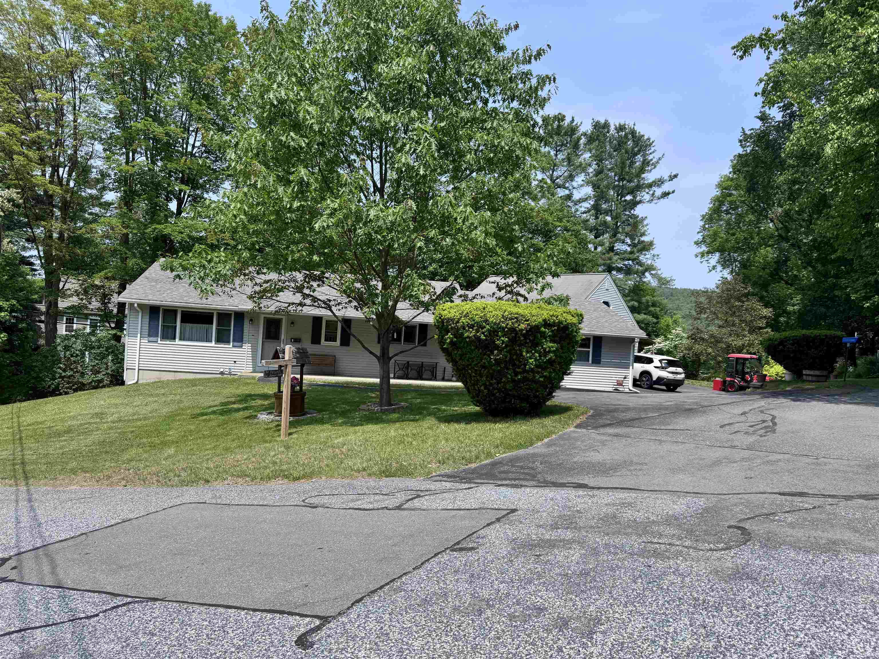 2 Juniper Hill Road