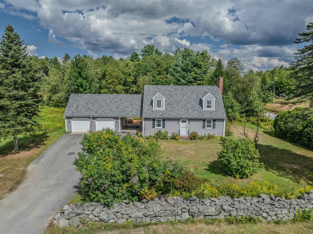 Photo of 165 Bethlehem Road, Littleton, NH 03561 (MLS # 5067406)