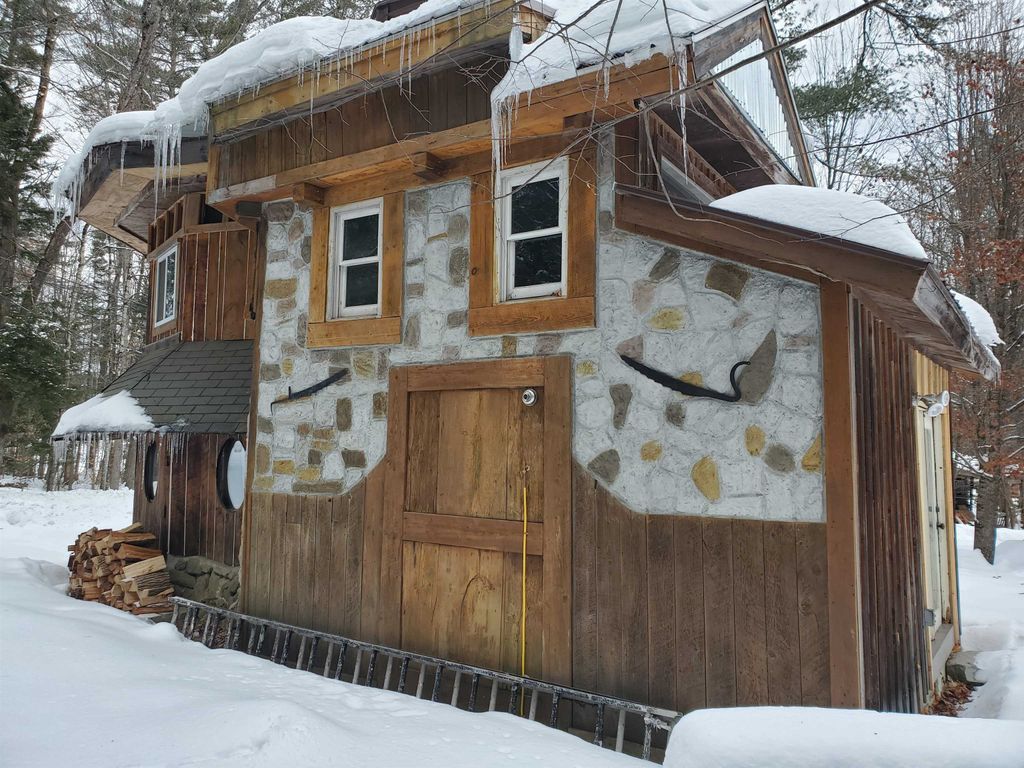 Photo of 13 Kilton Road, Canaan, NH 03741 (MLS # 5076652)