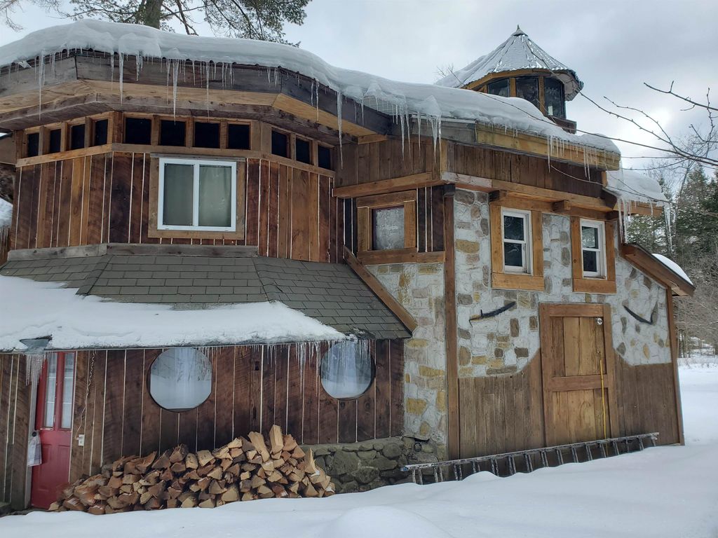Photo of 13 Kilton Road, Canaan, NH 03741 (MLS # 5076652)