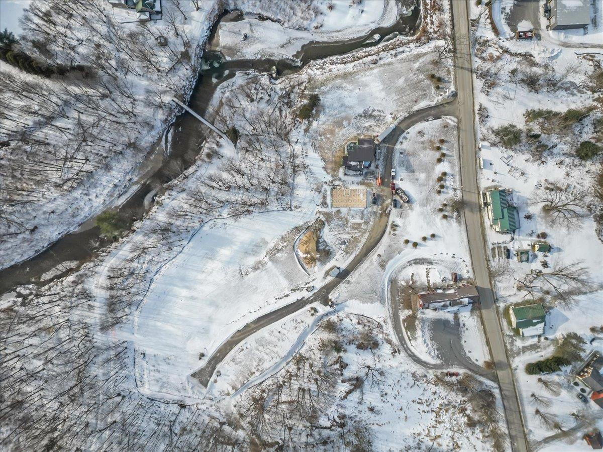 24 River's Edge Lane 2