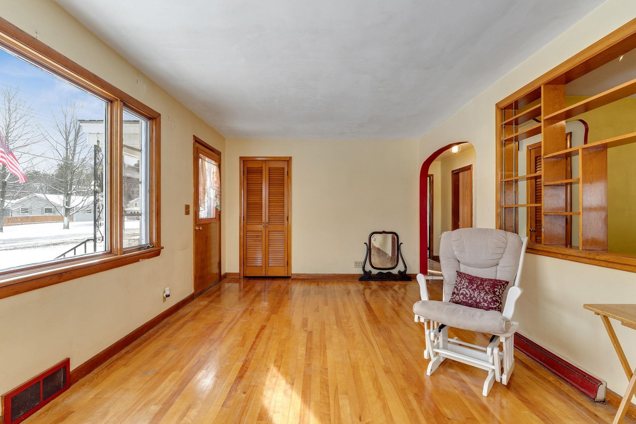 Barre City, Vermont 05641, United States, 2 Bedrooms Bedrooms, ,2 BathroomsBathrooms,Residential,Active,254394