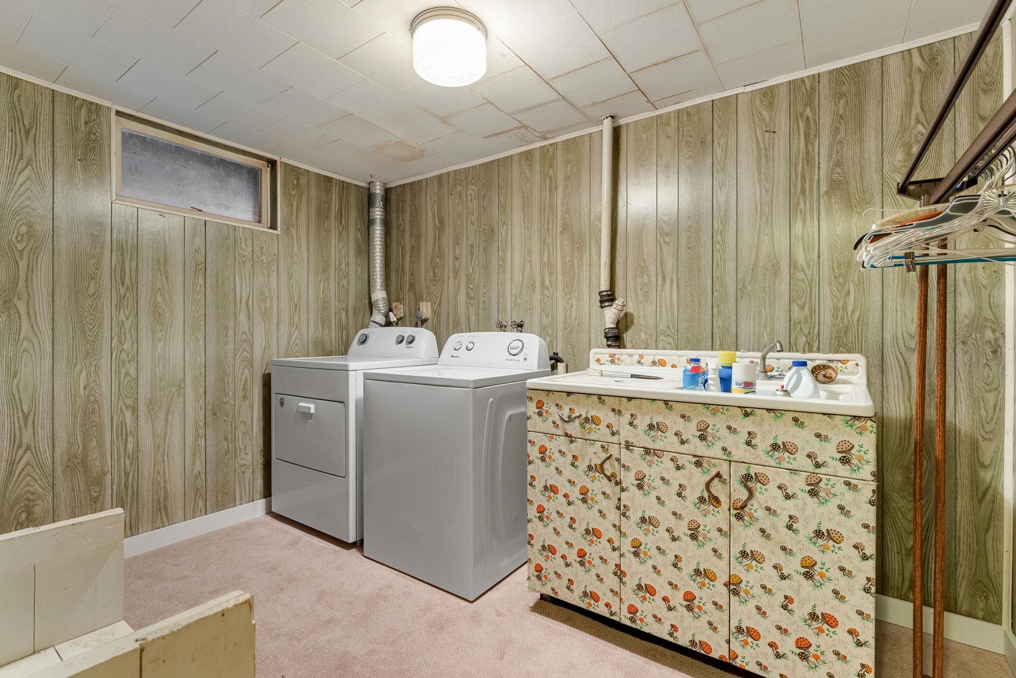 Barre City, Vermont 05641, United States, 2 Bedrooms Bedrooms, ,2 BathroomsBathrooms,Residential,Active,254394