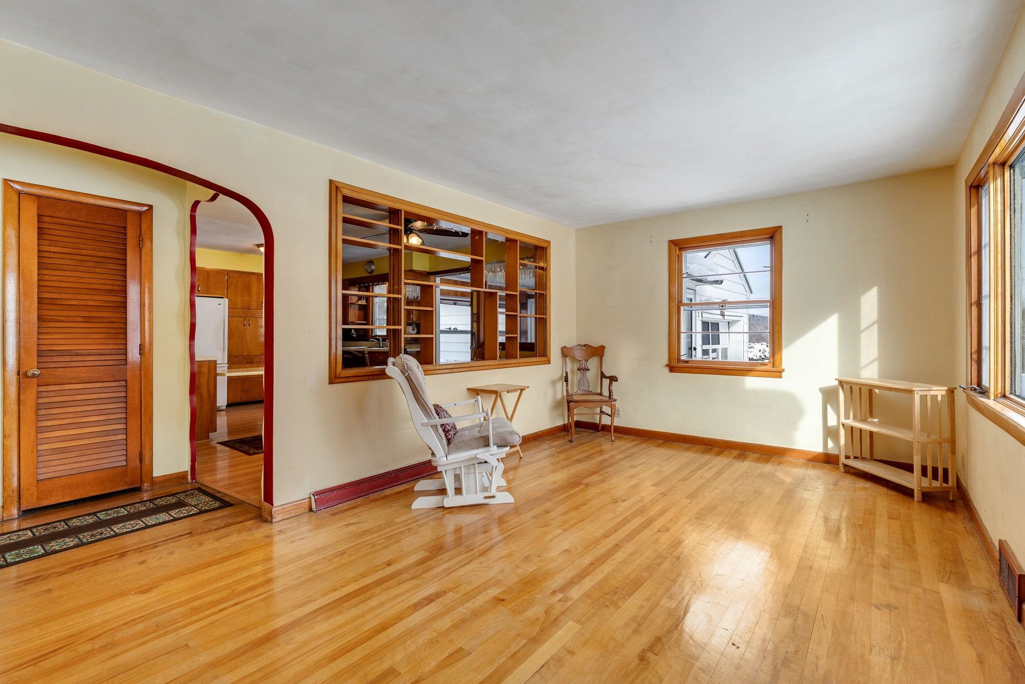 Barre City, Vermont 05641, United States, 2 Bedrooms Bedrooms, ,2 BathroomsBathrooms,Residential,Active,254394