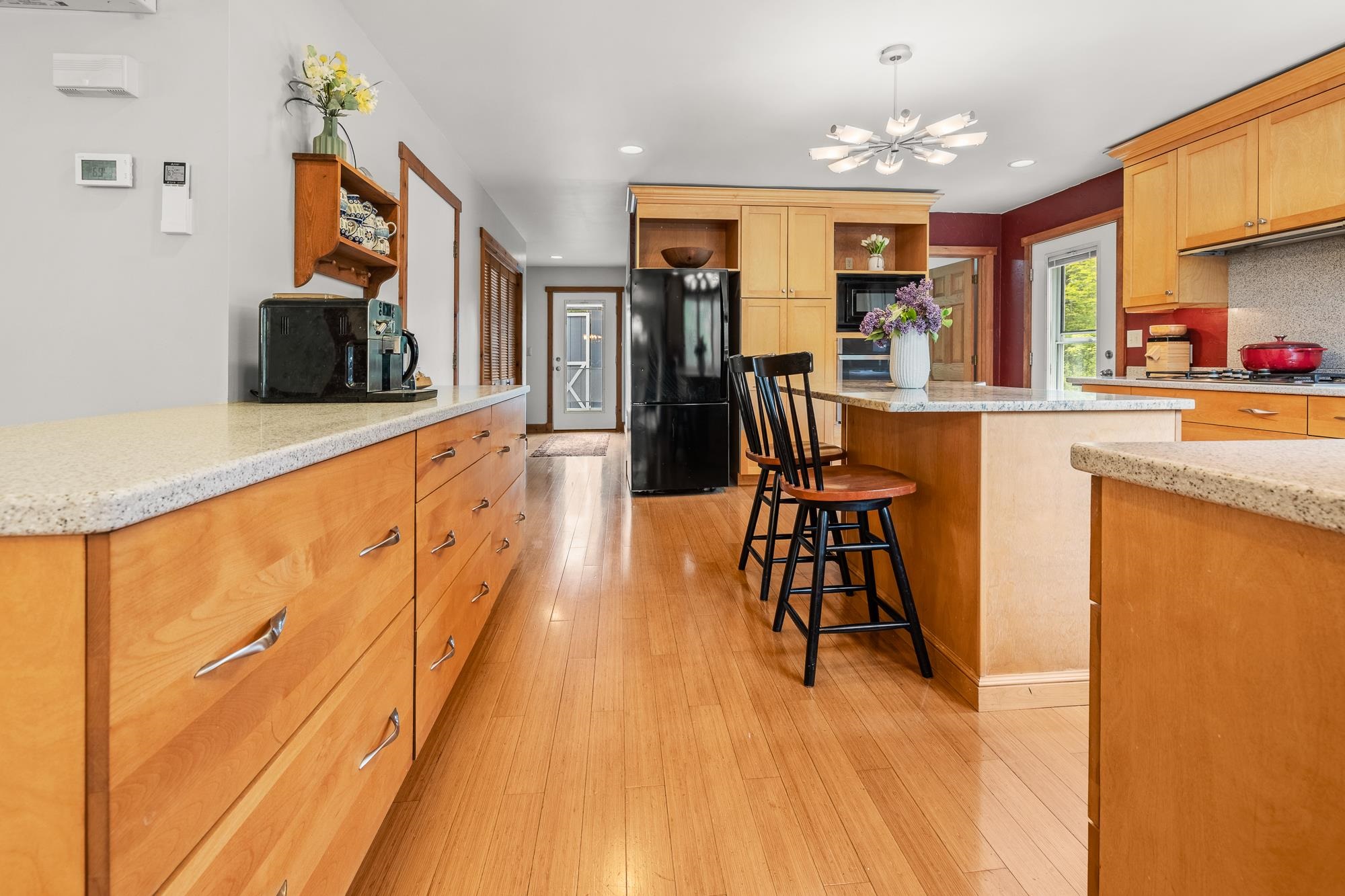 16 Hetzel Road