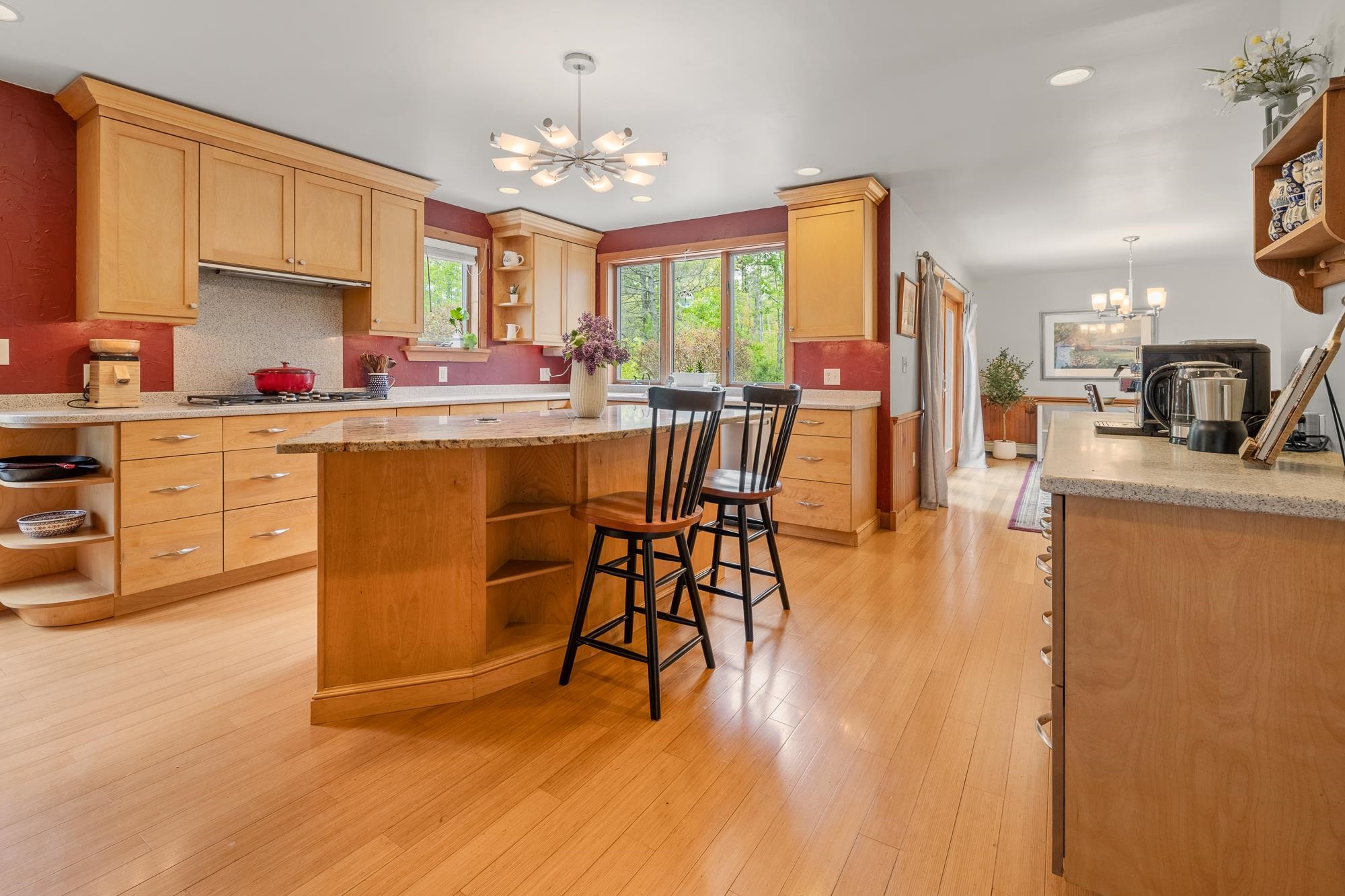 16 Hetzel Road