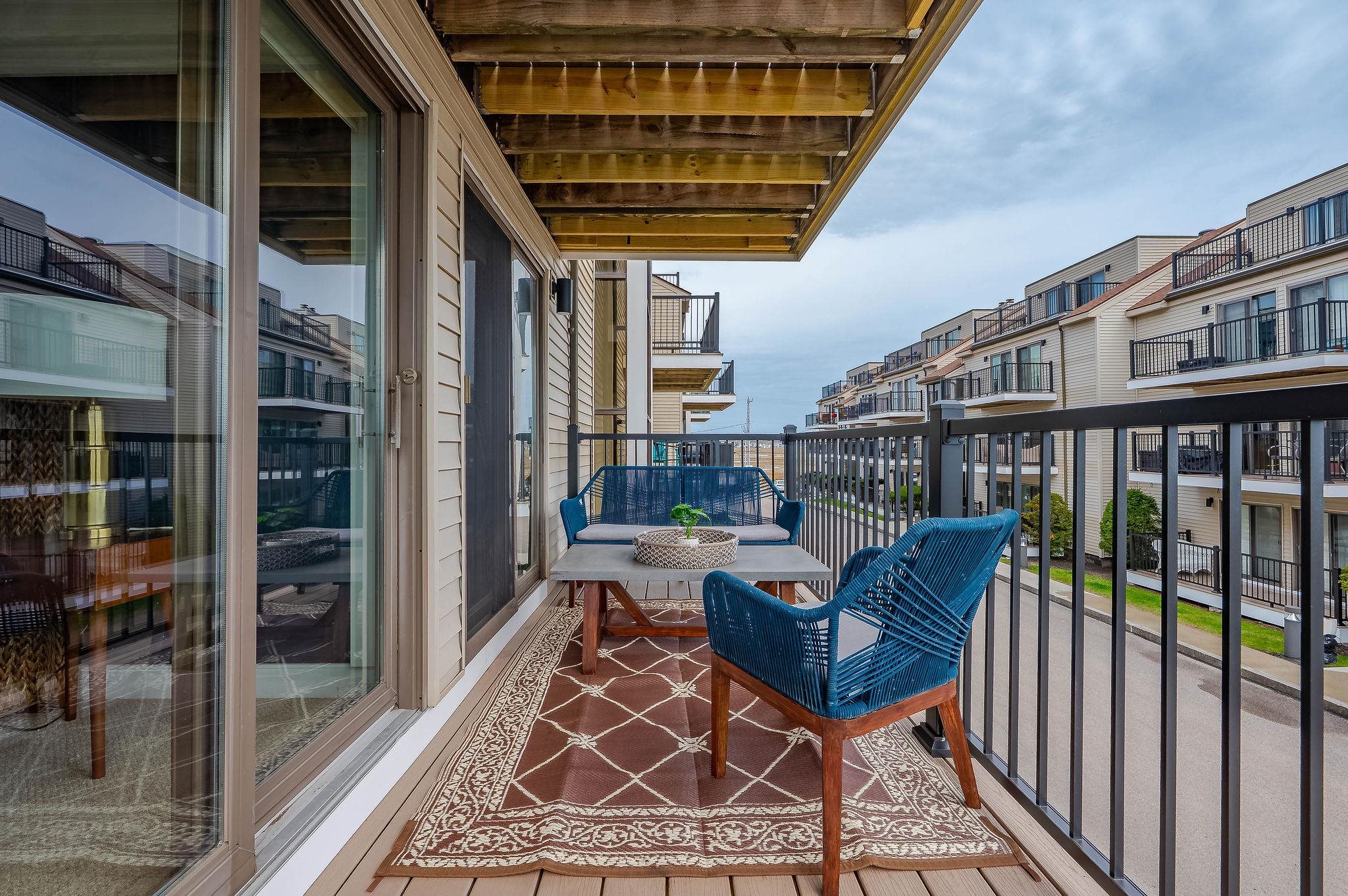 461 Ocean Boulevard A7