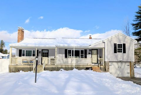 Photo of 3 Nancy Avenue, Salem, NH 03079 (MLS # 5074552)