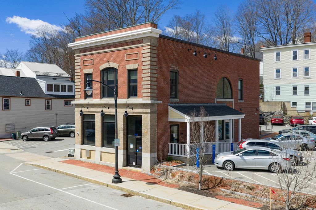 Photo of 140 Main Street, Newmarket, NH 03857 (MLS # 5089758)