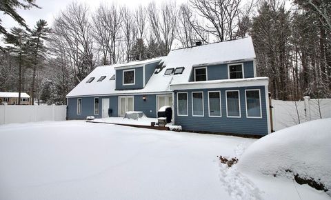 Photo of 70 Hillside Drive, Henniker, NH 03242 (MLS # 5074476)