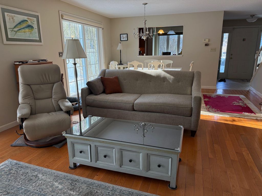 Photo of 555 Straw Hill Road, Manchester, NH 03104 (MLS # 5076017)