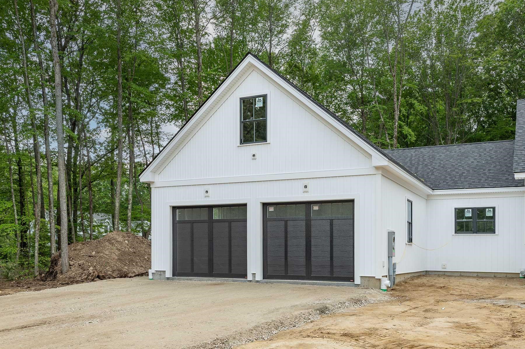 59 Stratham Lane