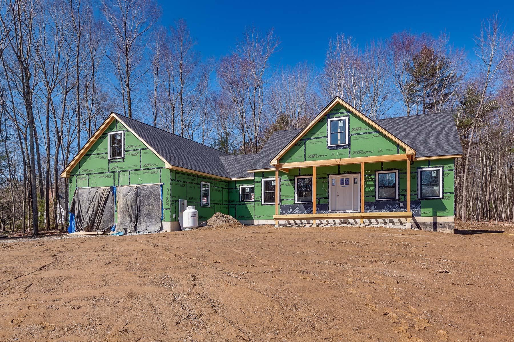 59 Stratham Lane