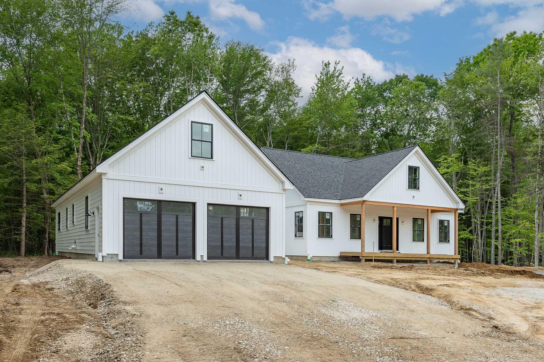 59 Stratham Lane