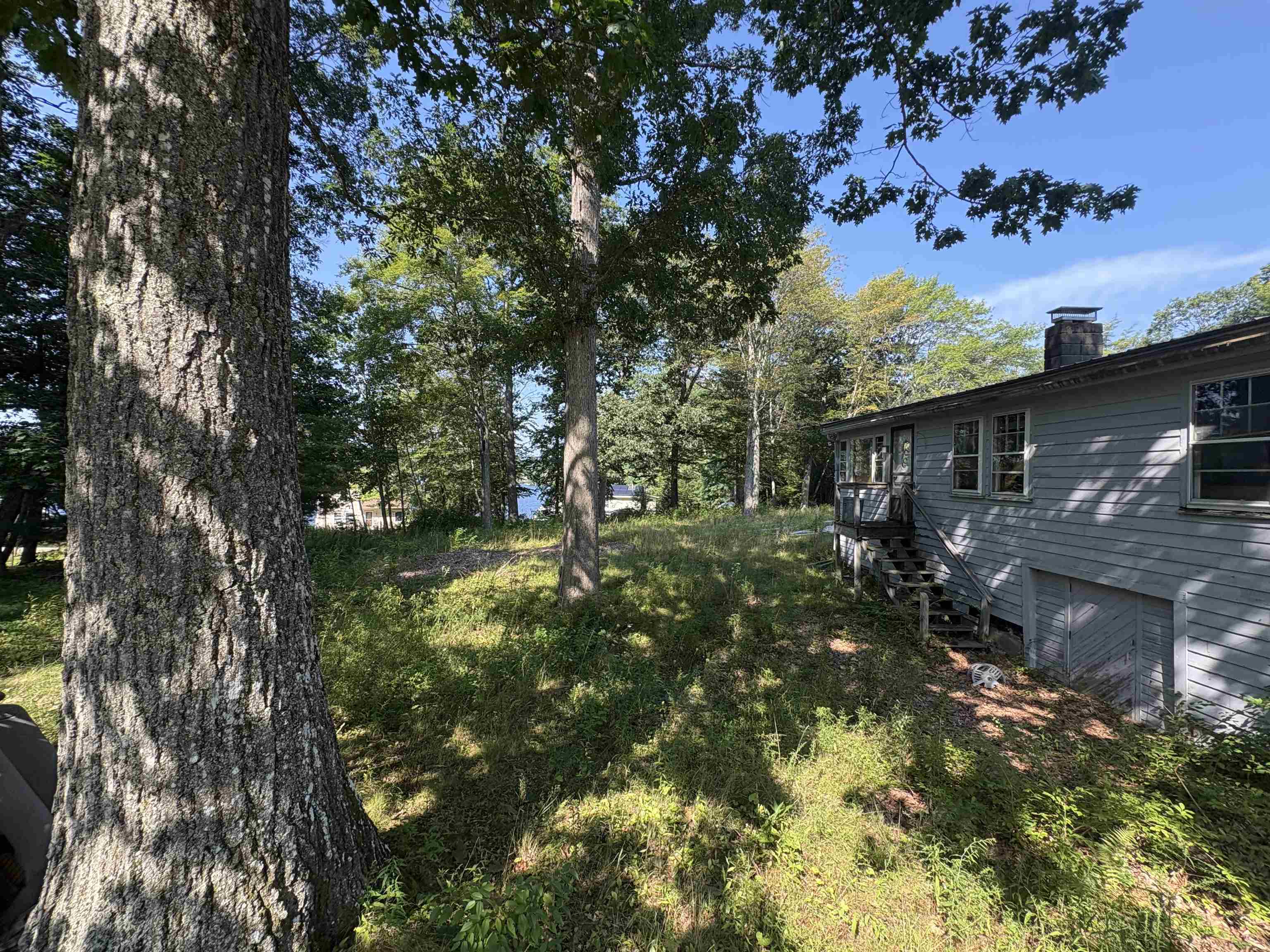 1563 1st NH Turnpike