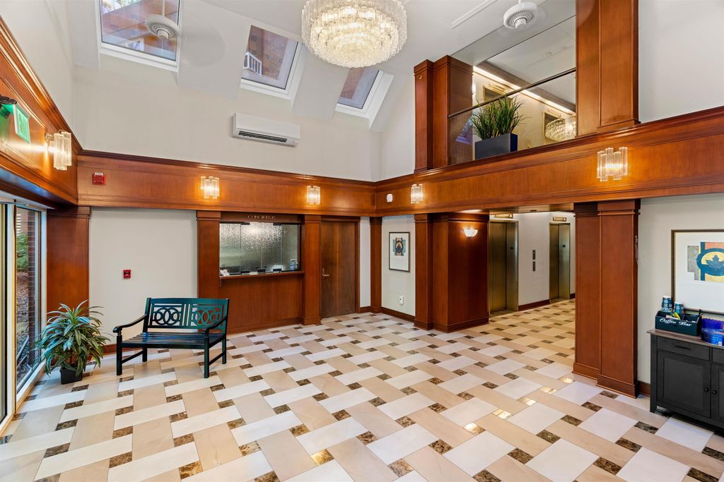 Photo of 300 River Road #508/608, Manchester, NH 03104 (MLS # 5061245)