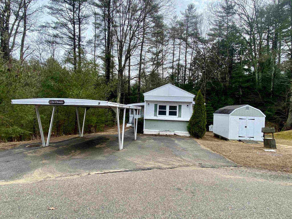 Photo of 9 Archer Circle, Epsom, NH 03234 (MLS # 5081666)