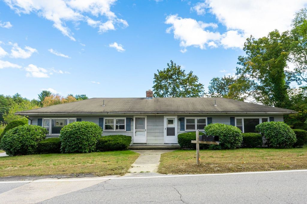 Photo of 45 Belknap Road, Hudson, NH 03051 (MLS # 5064156)