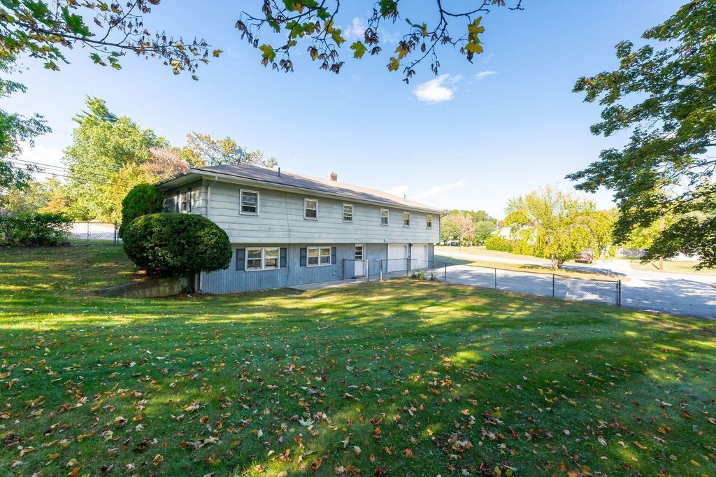 Photo of 45 Belknap Road, Hudson, NH 03051 (MLS # 5064156)