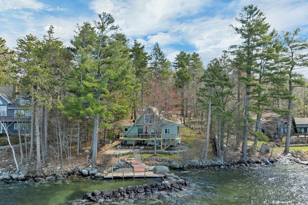 Photo of 44 Eaglemere Road, Tuftonboro, NH 03853 (MLS # 5085568)