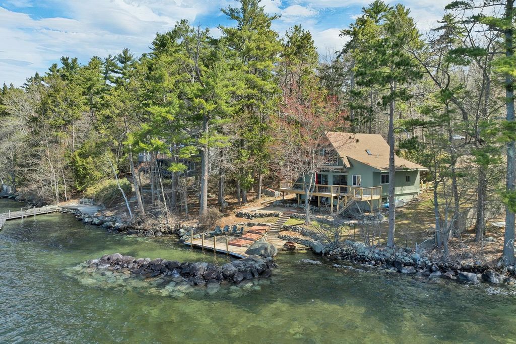 Photo of 44 Eaglemere Road, Tuftonboro, NH 03853 (MLS # 5085568)