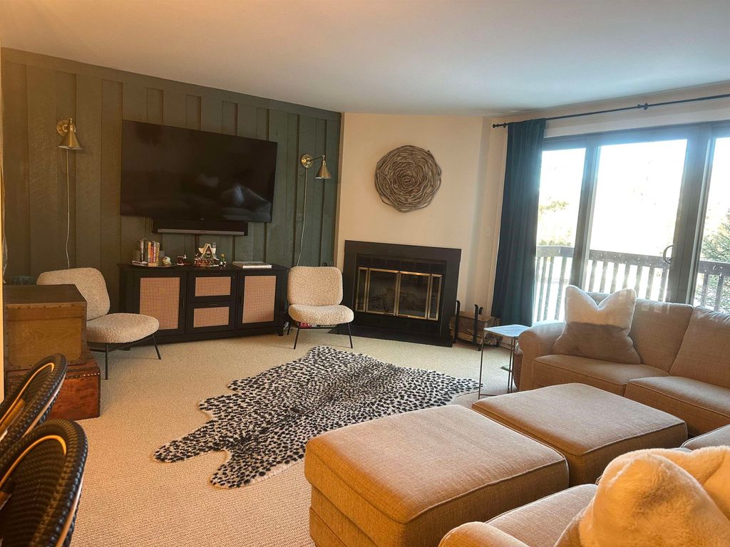 Photo of 38 Windsor Hill Way #114, Waterville Valley, NH 03215 (MLS # 5072781)