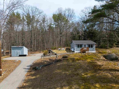 Photo of 25 Mayhew Turnpike, Hebron, NH 03241 (MLS # 5083169)
