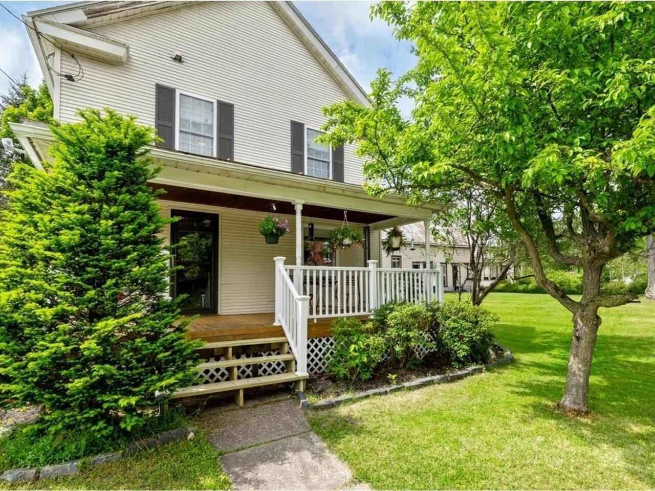 5 Maple Street