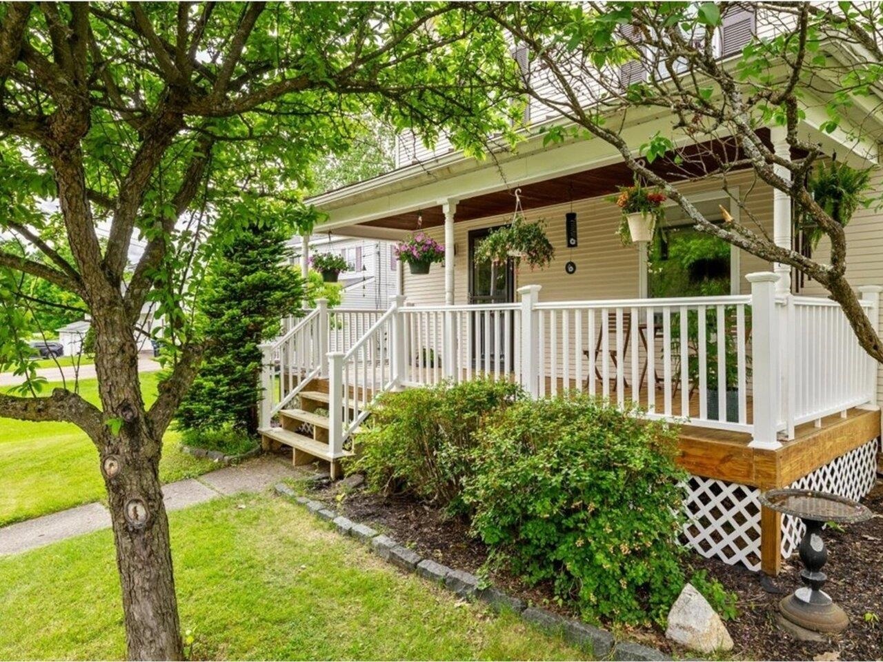 5 Maple Street