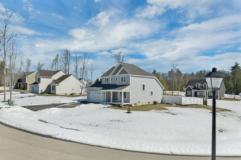 Photo of 46 Bailey Drive, Rochester, NH 03868 (MLS # 5079834)