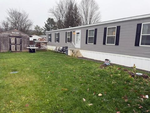 30 Hill Top Circle Richmond VT 05477