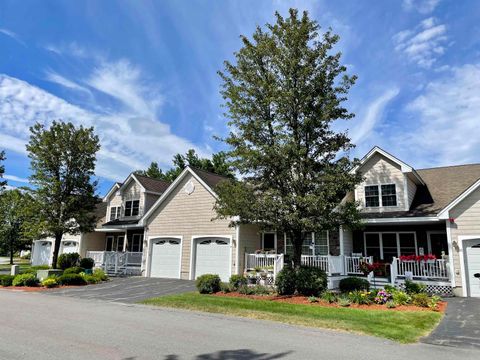 Photo of 9 Doveton Lane, Hudson, NH 03051 (MLS # 5054552)