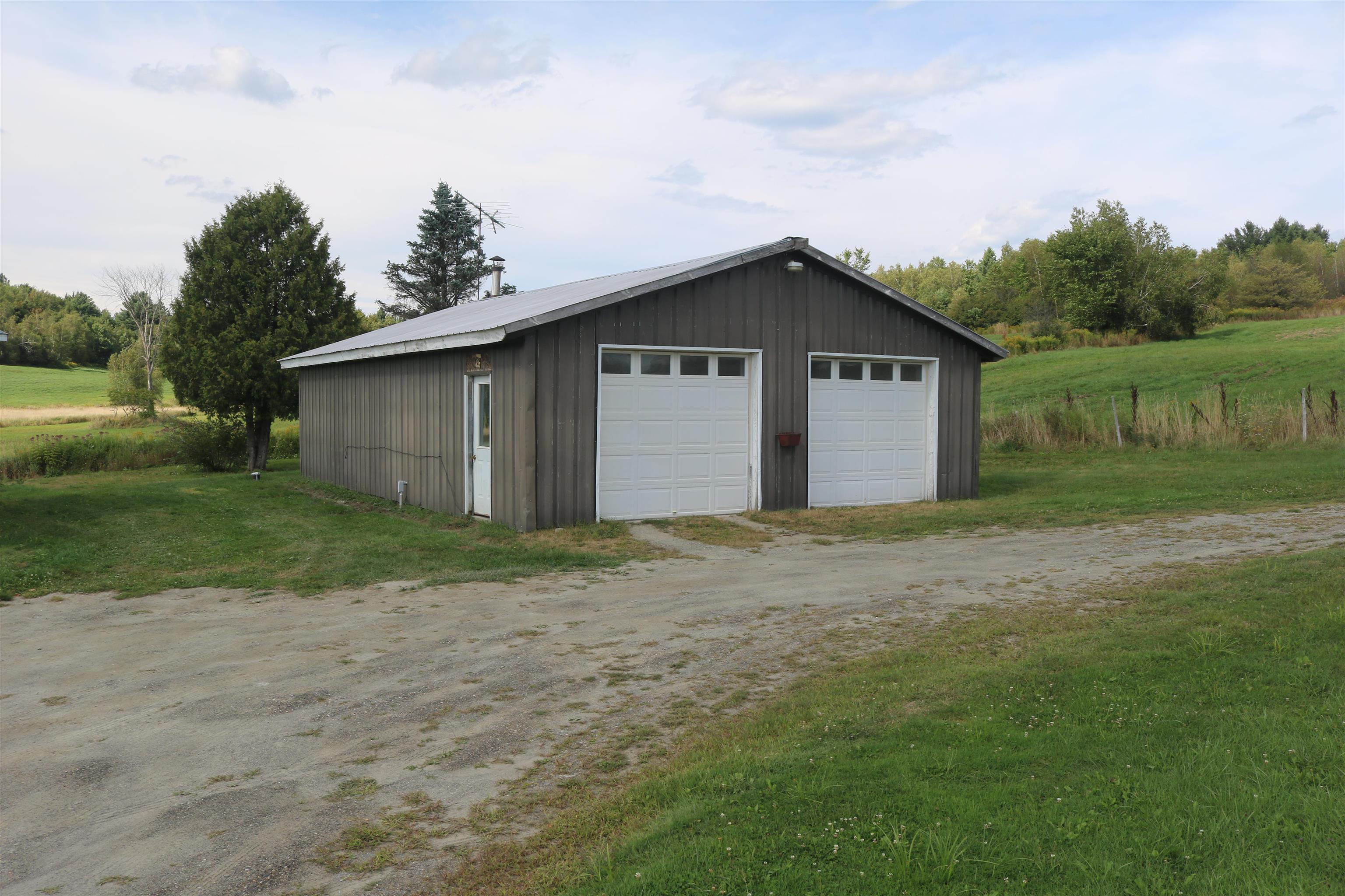 1093 Grange Hall Road