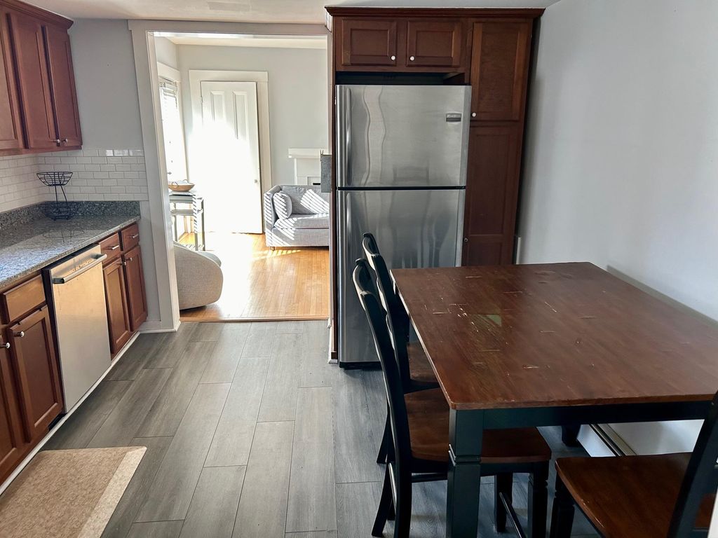 Photo of 28 Langdon Street #Apt 3, Portsmouth, NH 03801 (MLS # 5067337)