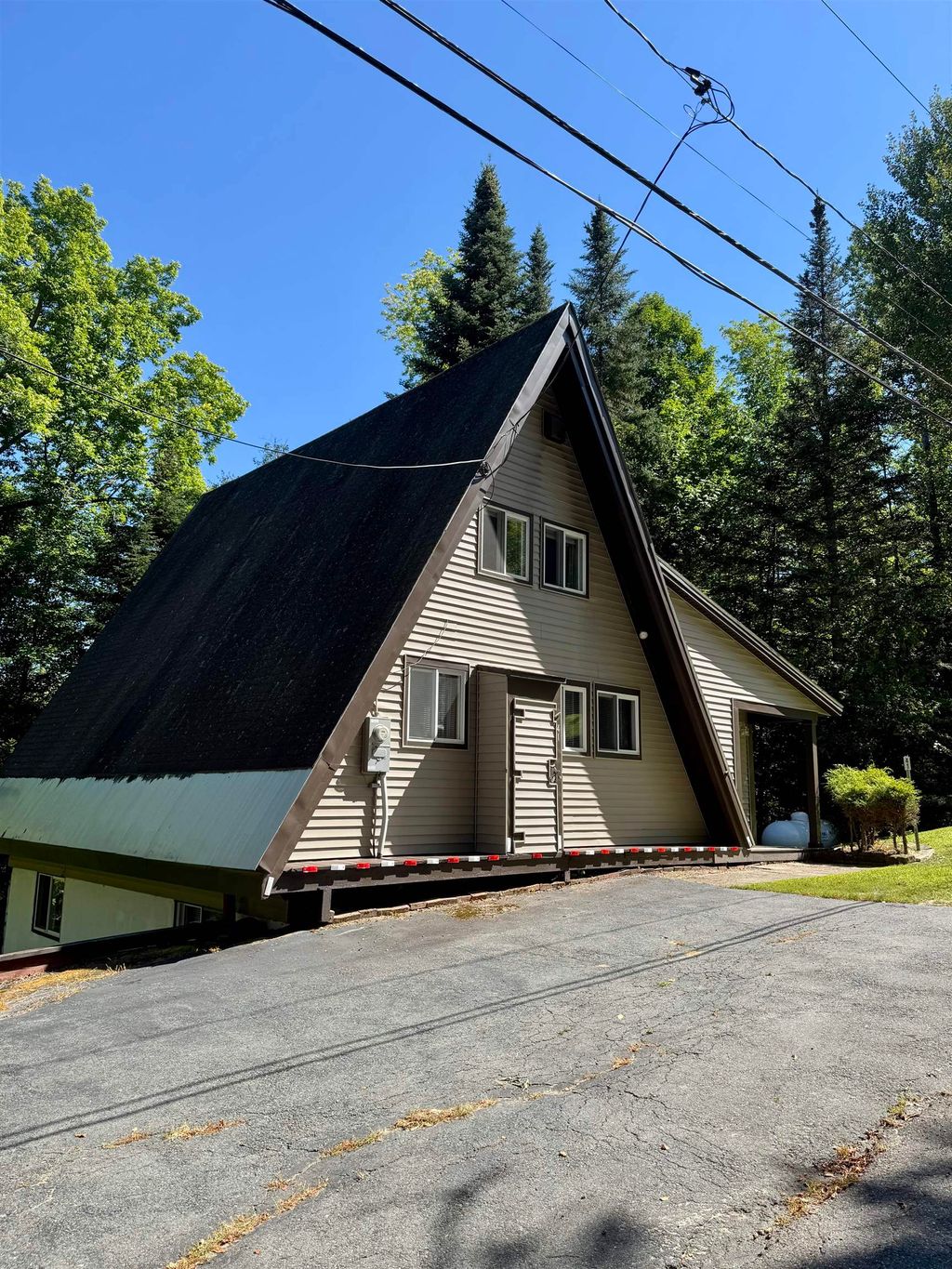 Photo of 41 Millers Run, Bethlehem, NH 03574 (MLS # 5059137)