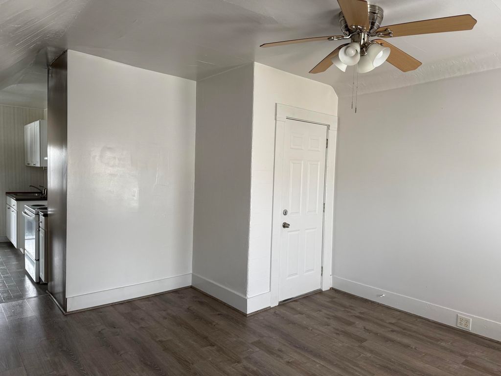 Photo of 316 Douglas Street #3, Manchester, NH 03102 (MLS # 5085593)