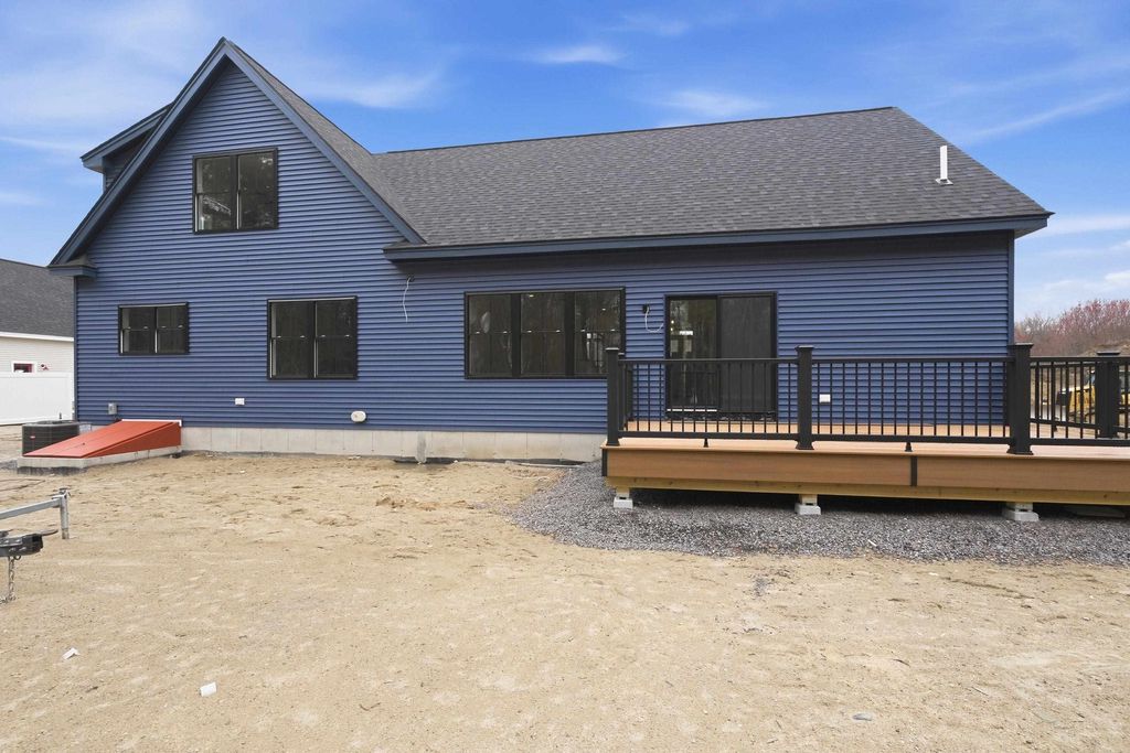 Photo of 14 Stacey Lane #2, Chester, NH 03036 (MLS # 5084557)