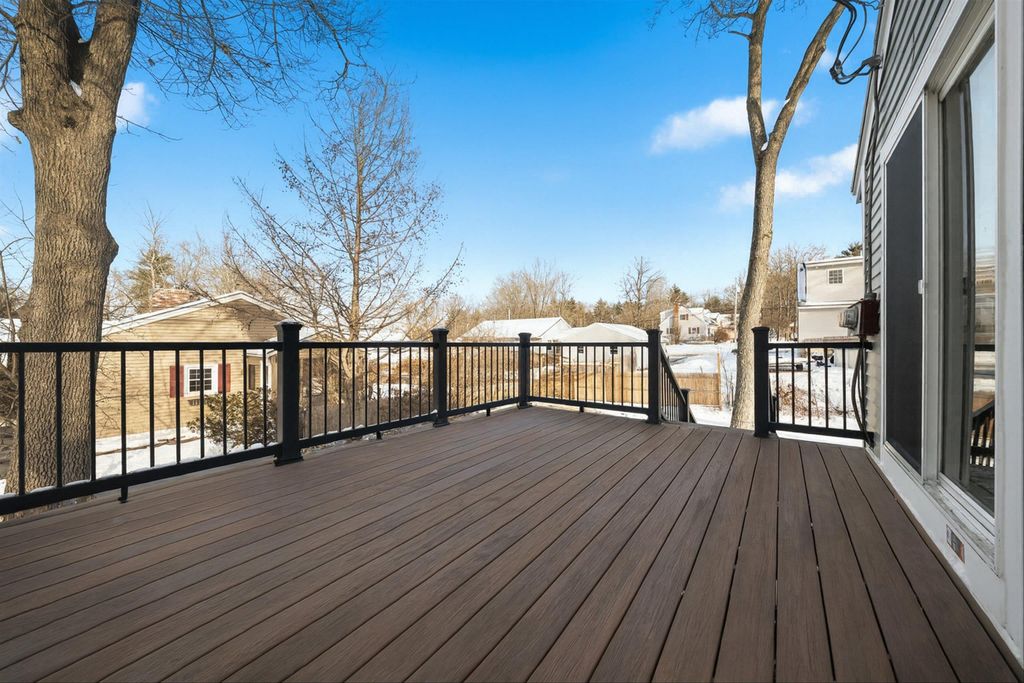 Photo of 28 Notre Dame Avenue, Allenstown, NH 03275 (MLS # 5071890)