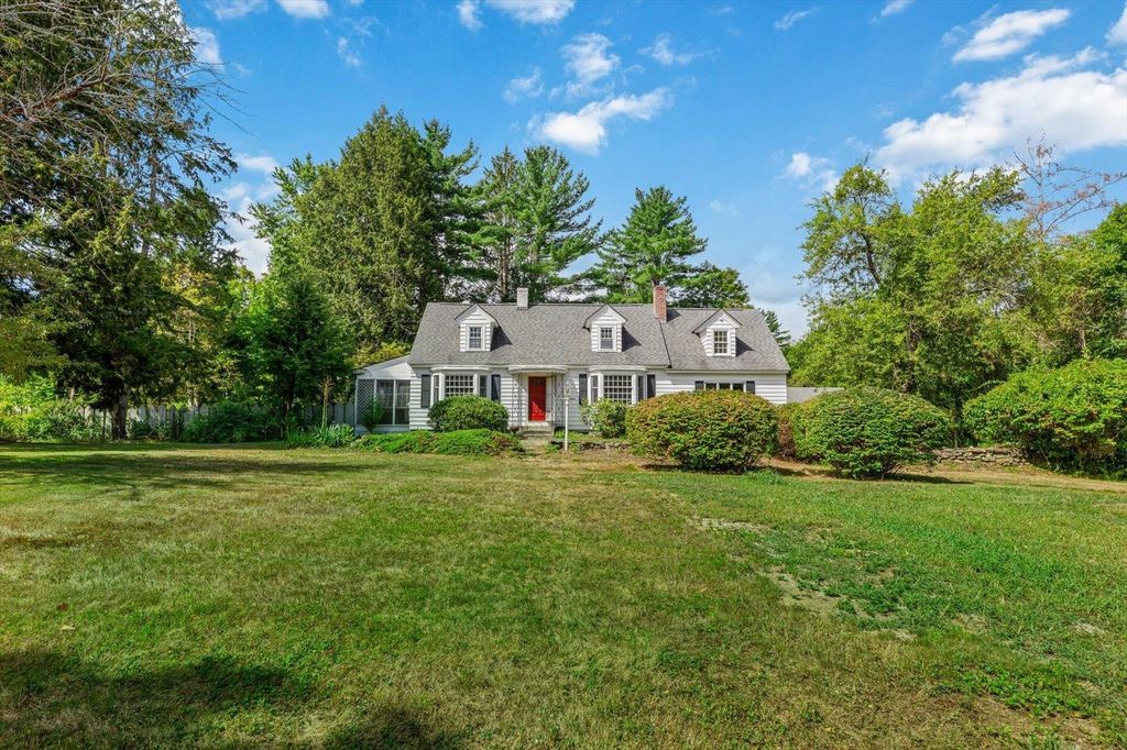 Photo of 90 Bradford Road, Keene, NH 03431 (MLS # 5059325)