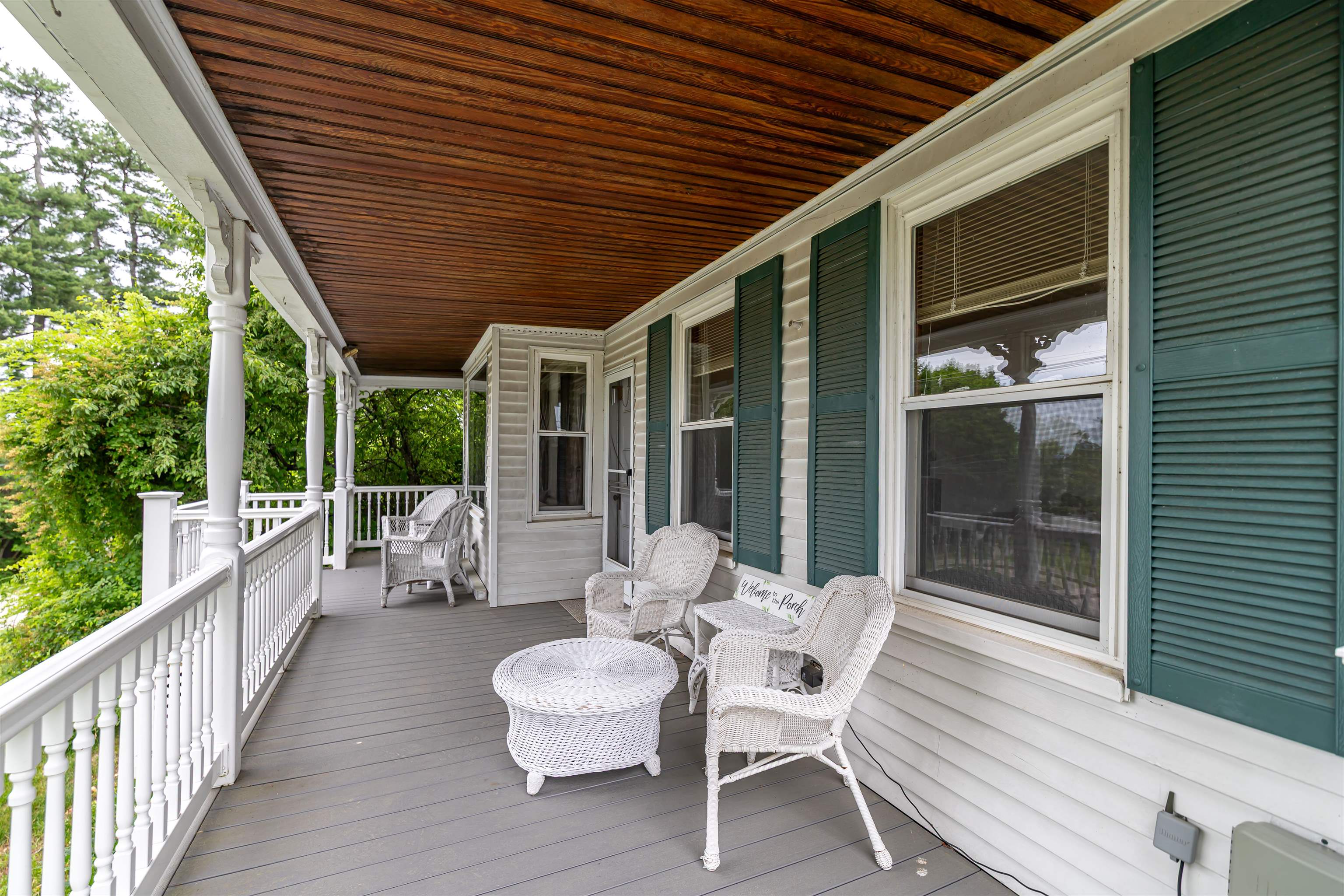 2 Pleasant Street