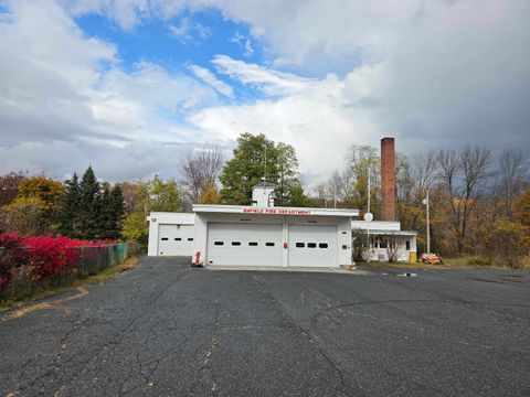25 Union Street Enfield NH 03748