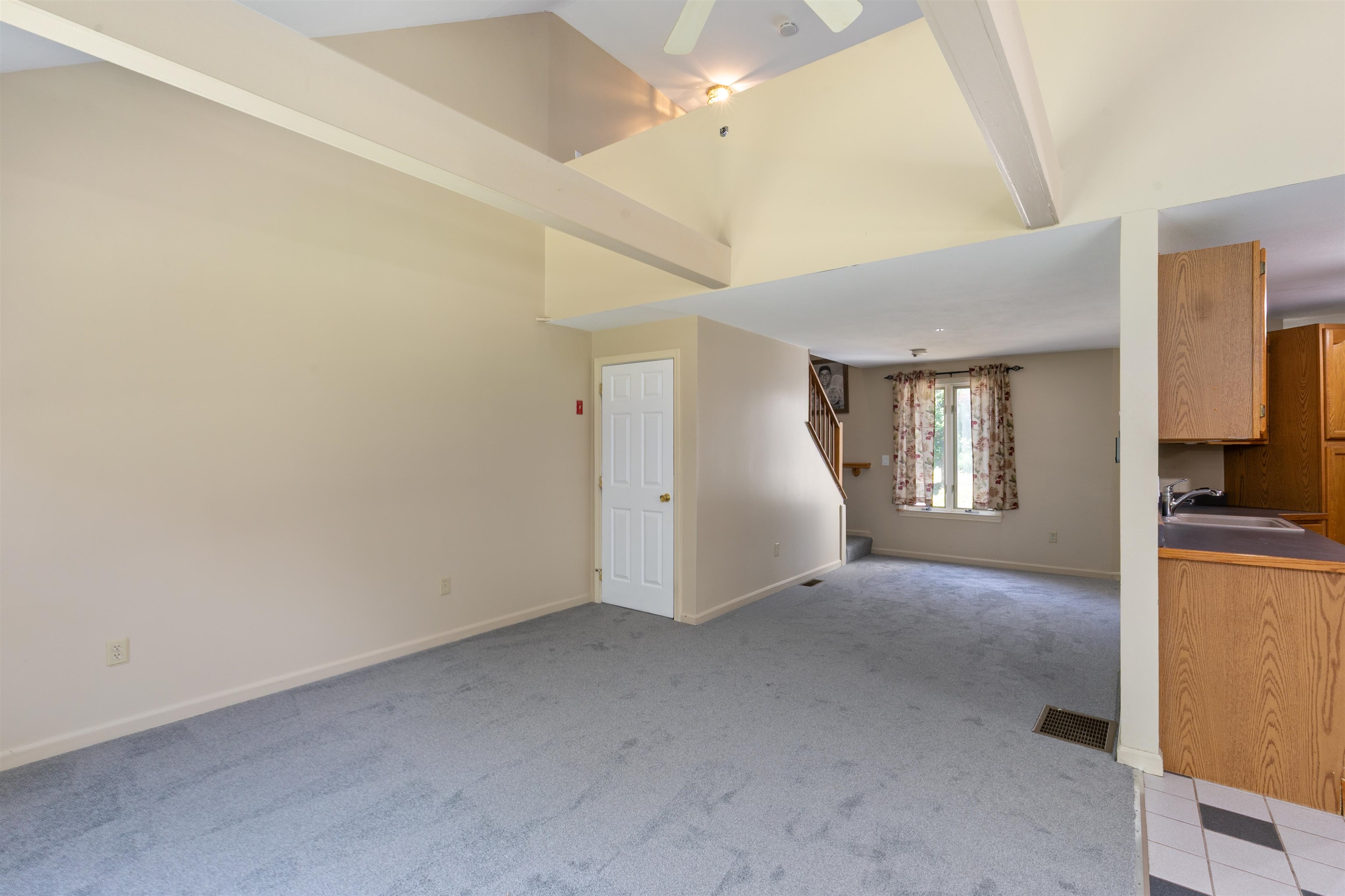 Atkinson, New Hampshire 03811, United States, 2 Bedrooms Bedrooms, ,2 BathroomsBathrooms,Residential,Active,179522