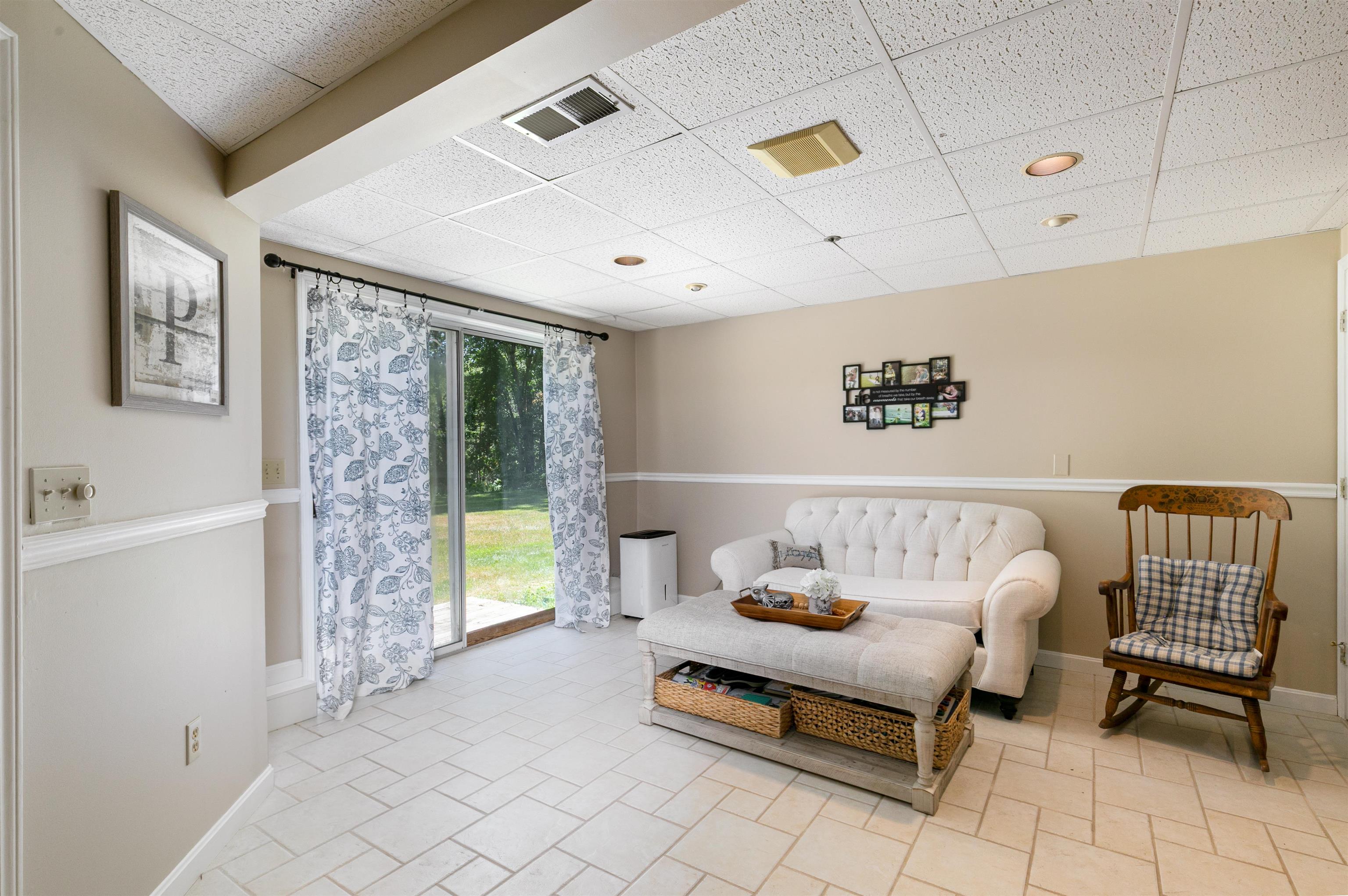 Atkinson, New Hampshire 03811, United States, 2 Bedrooms Bedrooms, ,2 BathroomsBathrooms,Residential,Active,179522