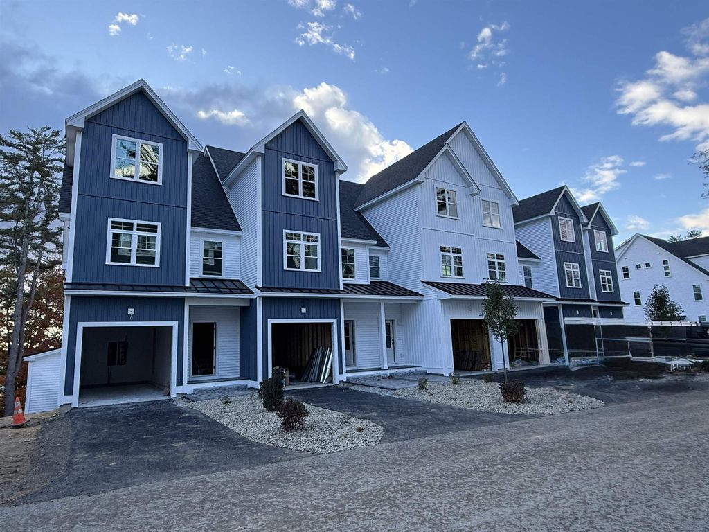 Photo of 60 White Oaks Road #11, Laconia, NH 03246 (MLS # 5082746)