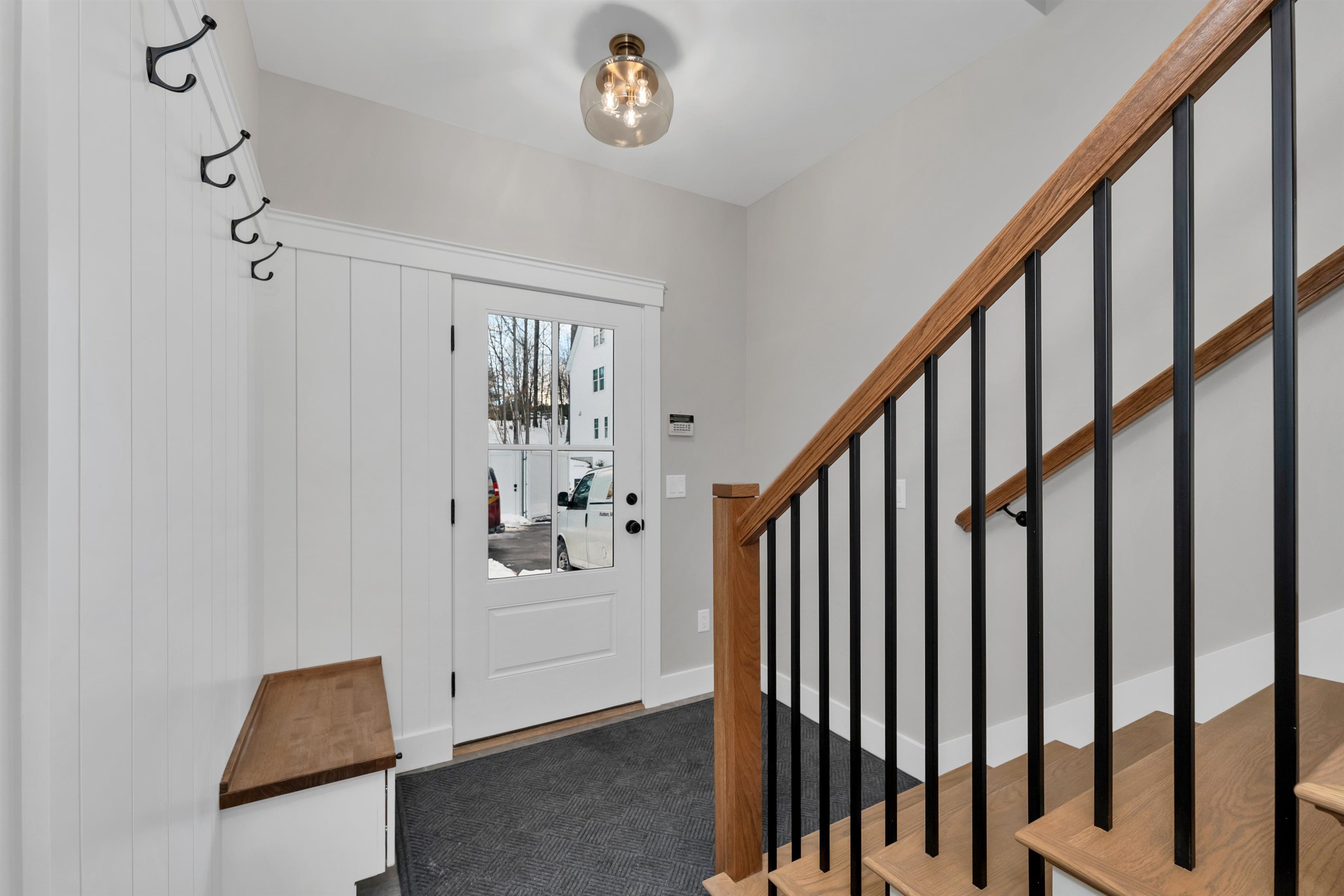 60 White Oaks Road 11