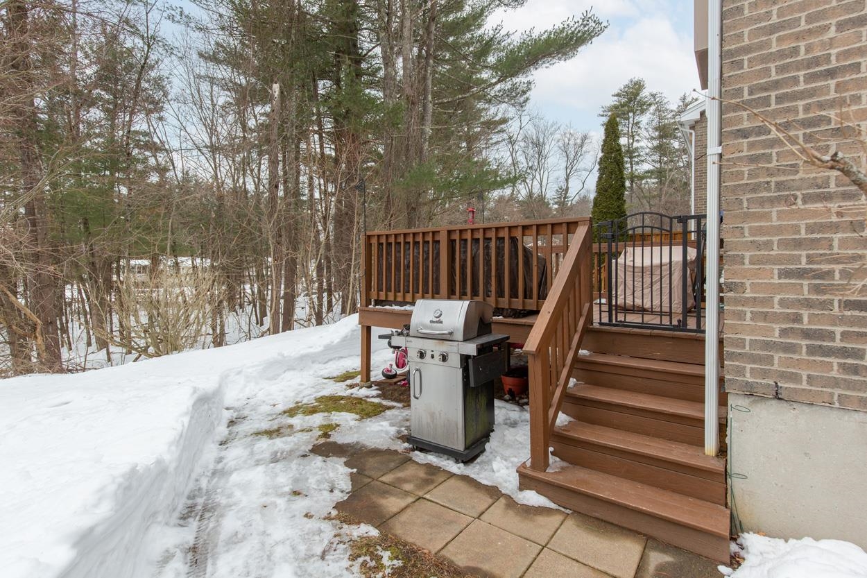 Londonderry, New Hampshire 03053, United States, 2 Bedrooms Bedrooms, ,2 BathroomsBathrooms,Residential,Active,78669