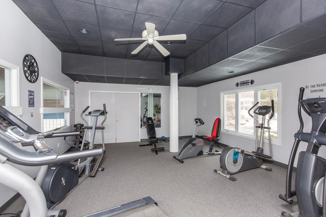 Londonderry, New Hampshire 03053, United States, 2 Bedrooms Bedrooms, ,2 BathroomsBathrooms,Residential,Active,78669