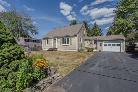 27 Hampshire Avenue Rochester NH 03867