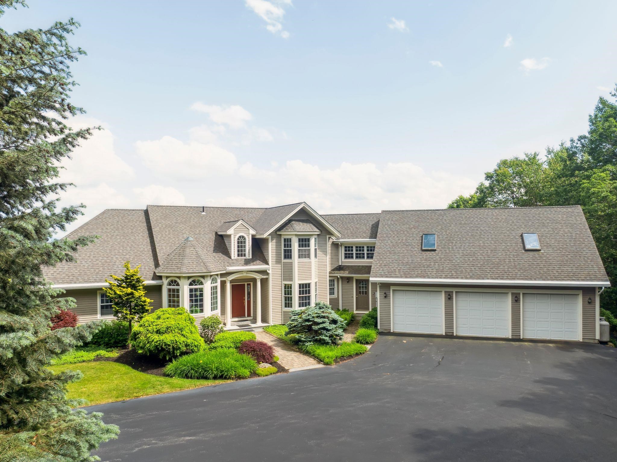 83 Tracy Way