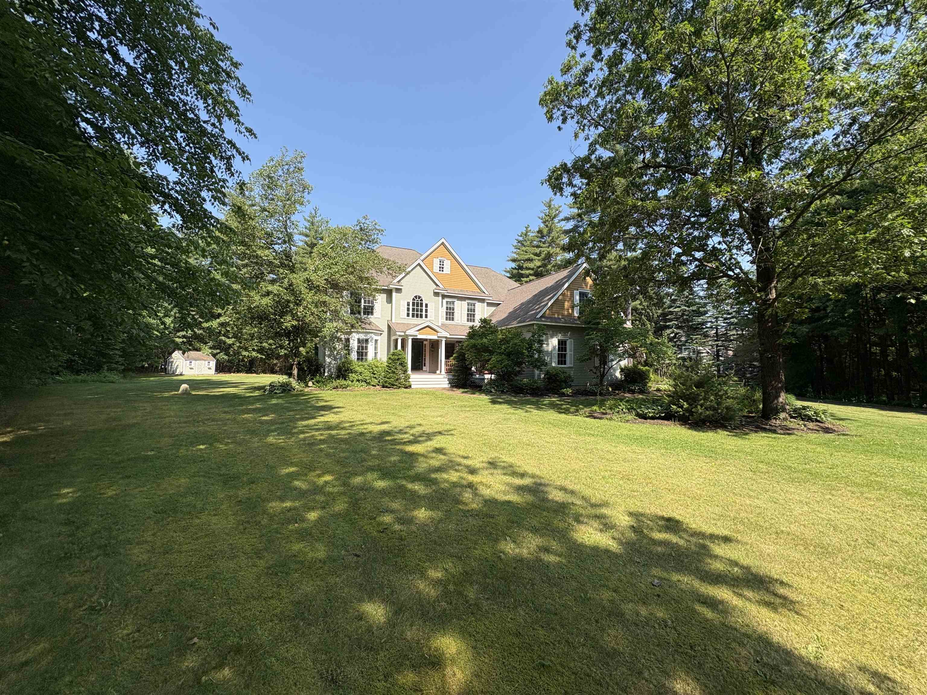31 Emerson Lane